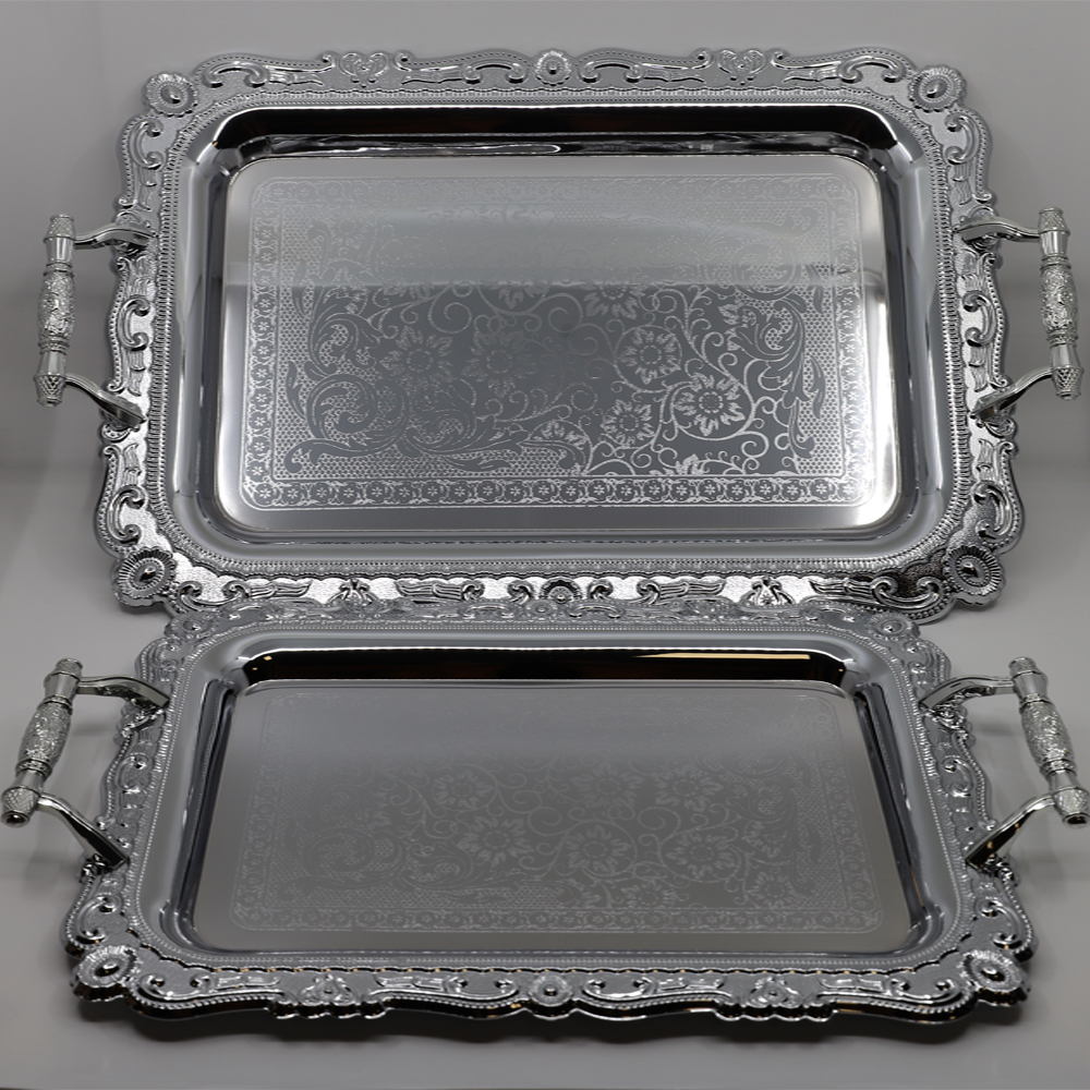 Série de 2 plateaux décoratifs 2 pièces en métal argenté Almina