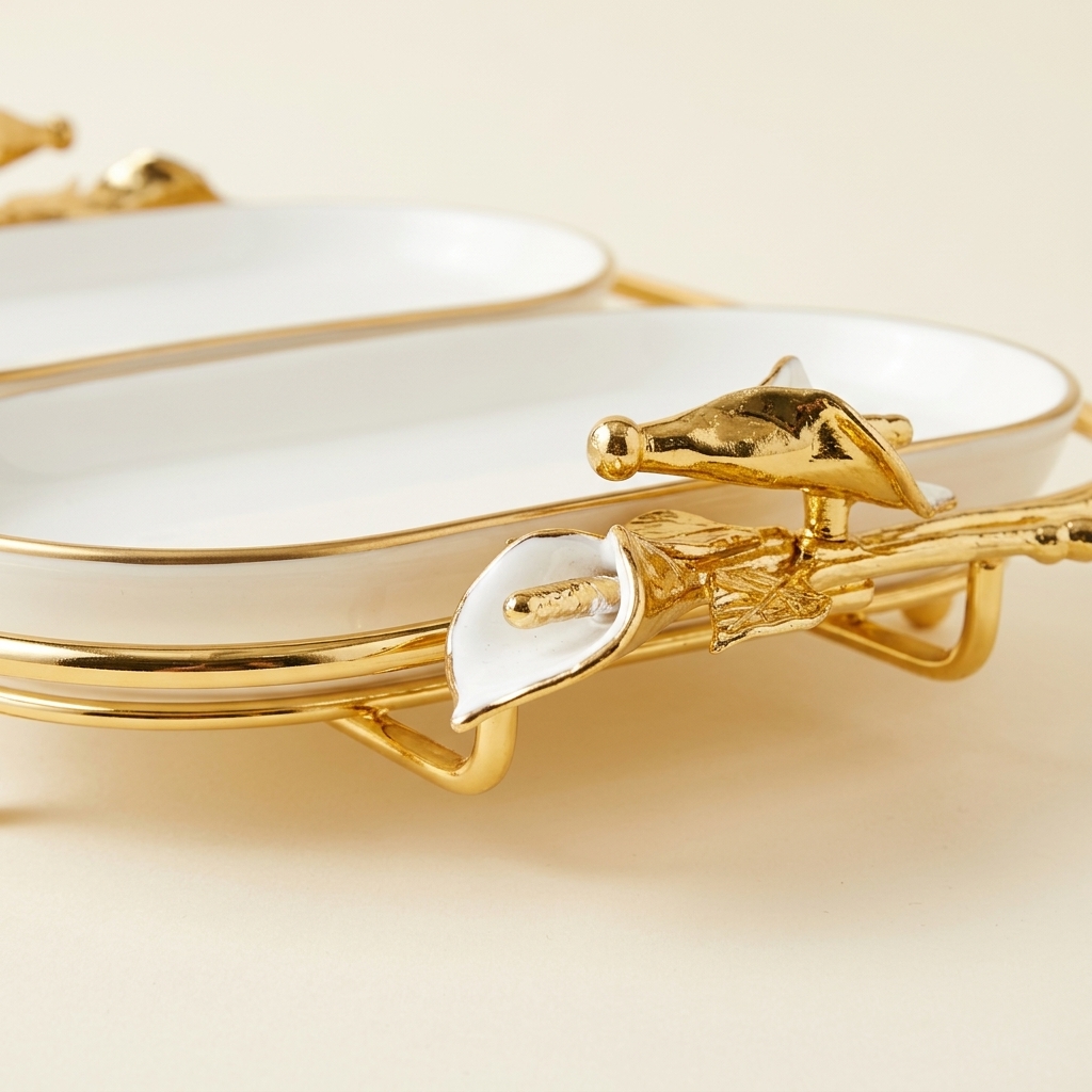 Plat de Service Double Ovale en Porcelaine avec Support Doré