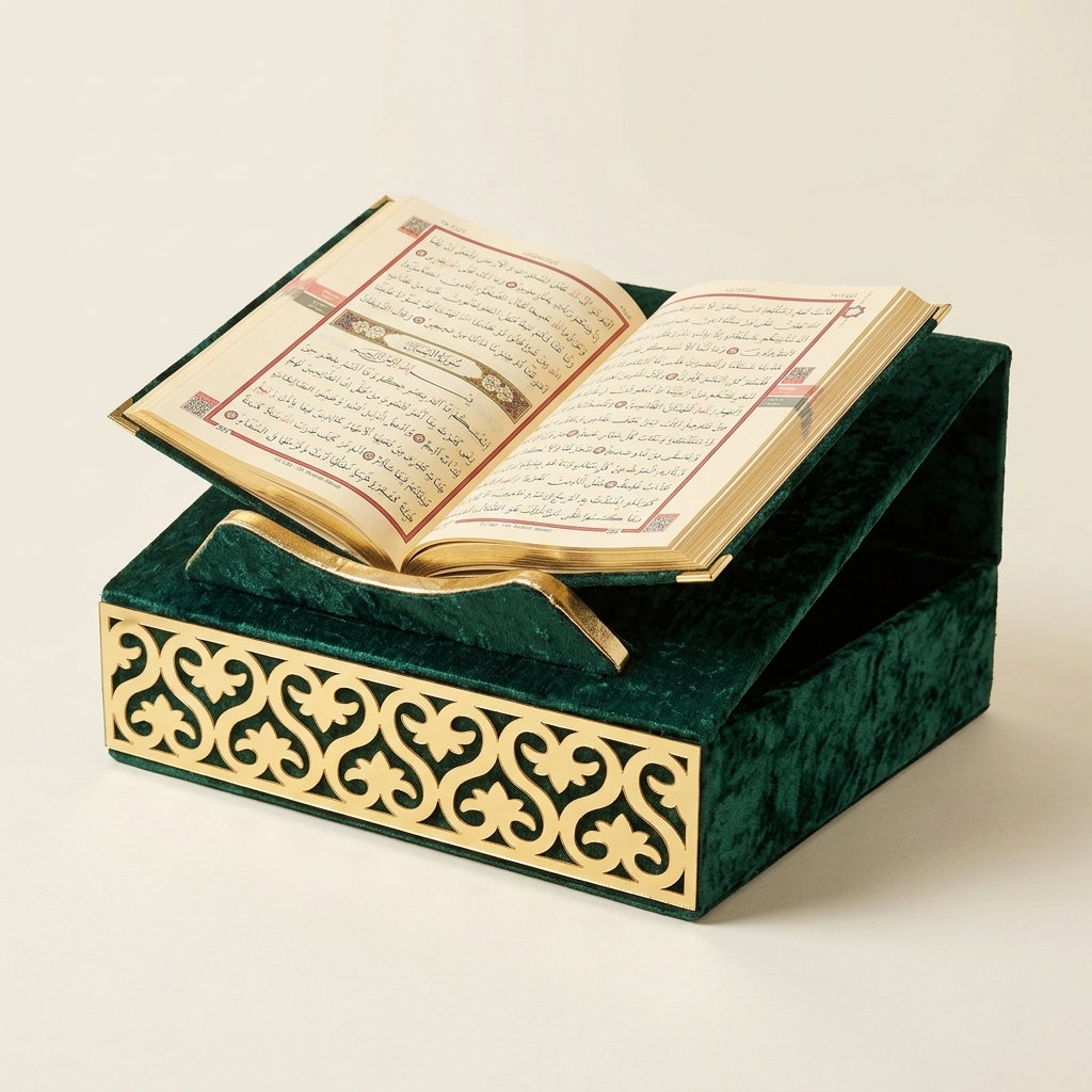 Coffret Boîte à Coran en Velours Vert et Finition Dorée avec Pupitre