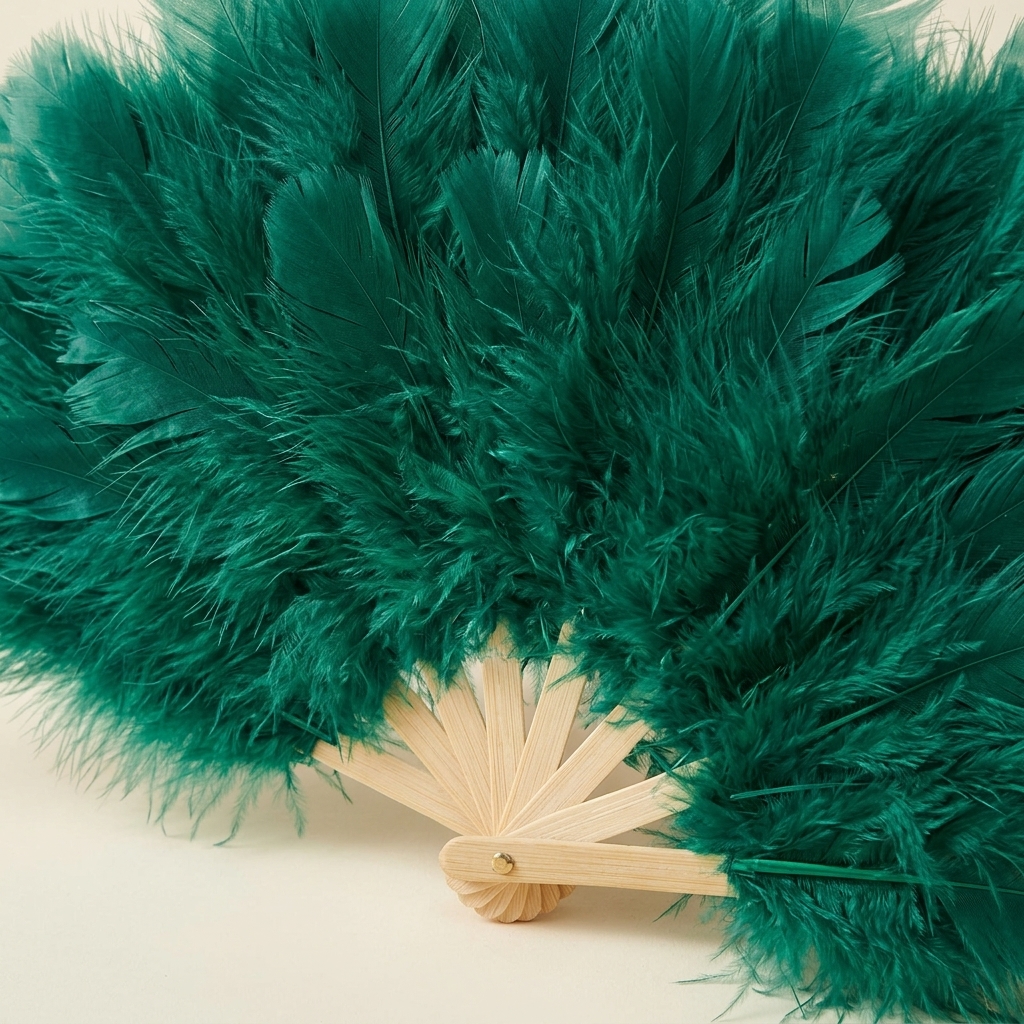 Éventail en Plumes Vert Émeraude - Accessoire de Soirée